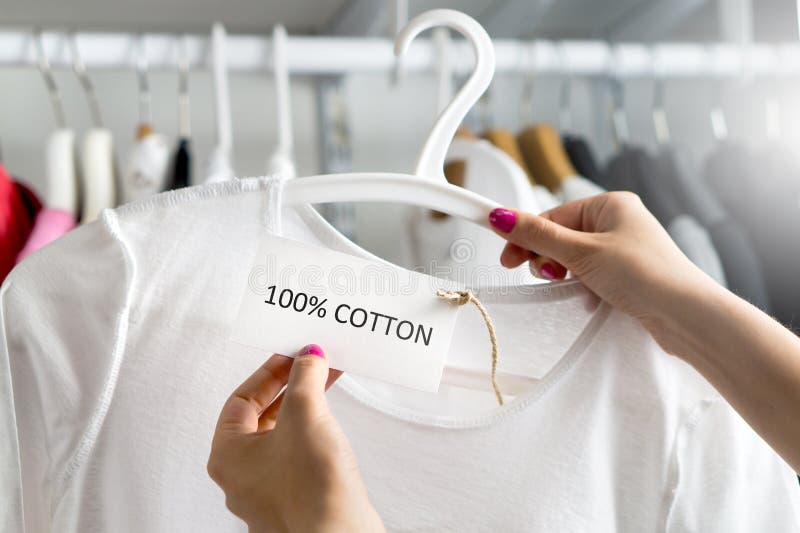 T-shirt made of 100% cotton in clothing store. T-shirt made of 100% cotton in clothing store.