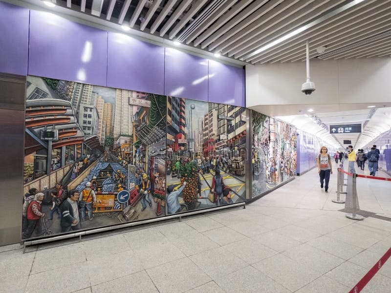 Художественное произведение станции каламбура MTR Sai Ying - расширение линии острова к западному району, Гонконгу стоковое фото rf Художественное произведение станции каламбура MTR Sai Ying - расширение линии острова к западному району, Гонконгу стоковое фото rf
