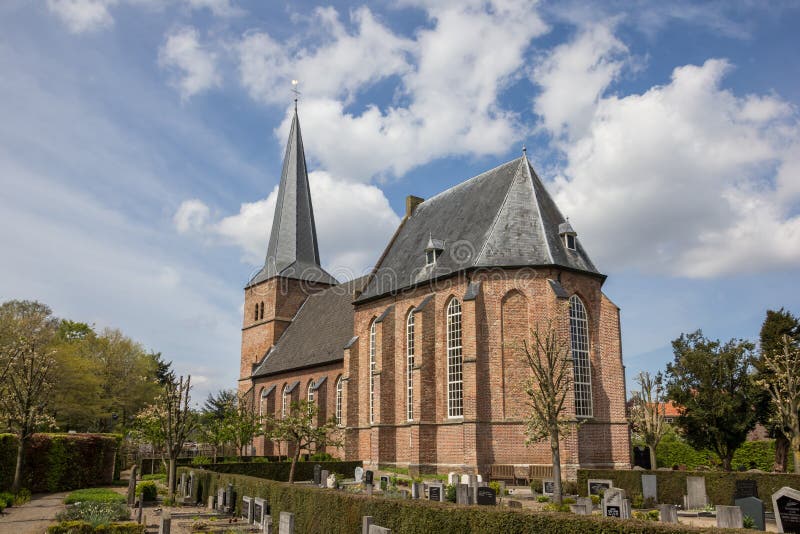 Церковь Groesbeek и кладбища стоковое фото Церковь Groesbeek и кладбища стоковое фото