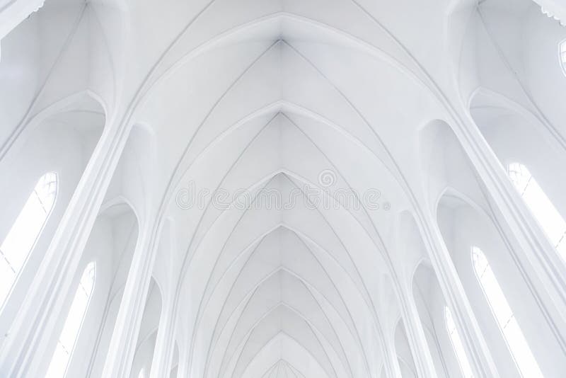 Церковь Hallgrimskirkja, Reykjavik, Исландия стоковое изображение Церковь Hallgrimskirkja, Reykjavik, Исландия стоковое изображение