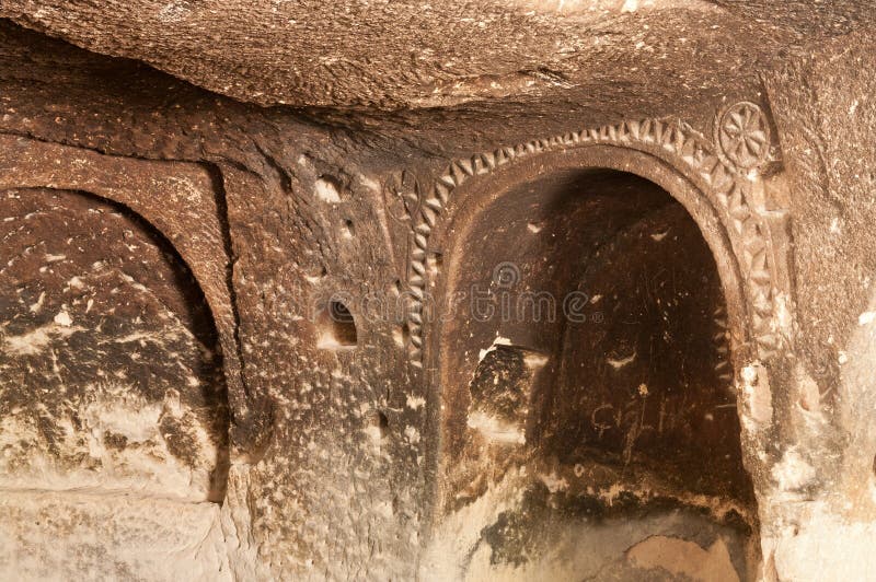Церковь 3 крестов в долине Розы в Cappadocia, Турции стоковое изображение Церковь 3 крестов в долине Розы в Cappadocia, Турции стоковое изображение