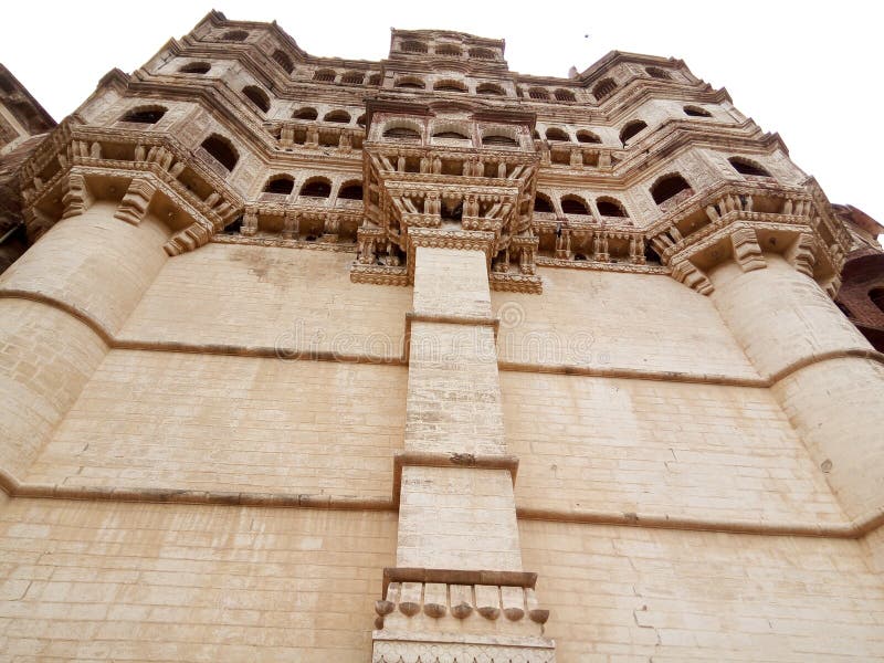 Часть величественного форта расположенного в Джодхпуре, Раджастхана Mehrangarh стоковые изображения rf Часть величественного форта расположенного в Джодхпуре, Раджастхана Mehrangarh стоковые изображения rf