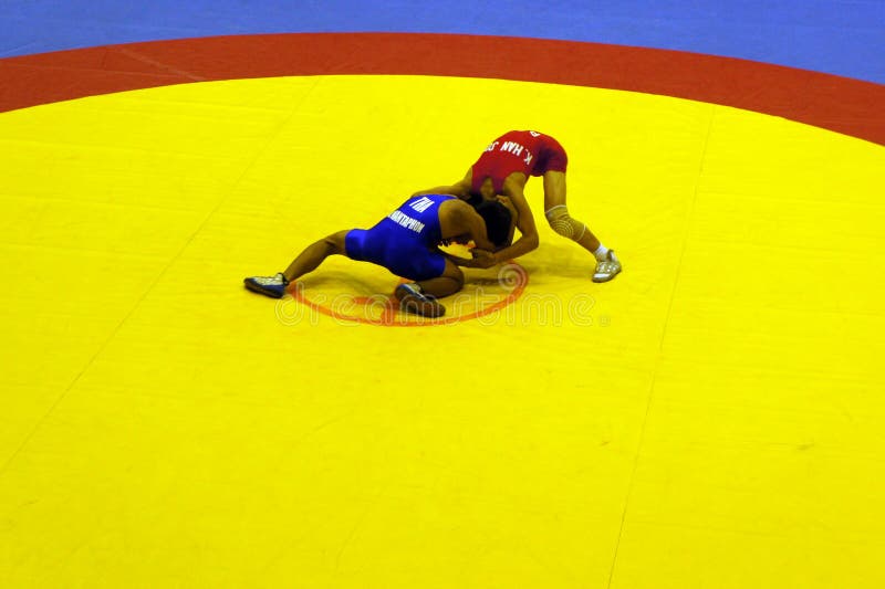 Чемпионат 2011 азиатского кадета wrestling стоковые фотографии rf Чемпионат 2011 азиатского кадета wrestling стоковые фотографии rf