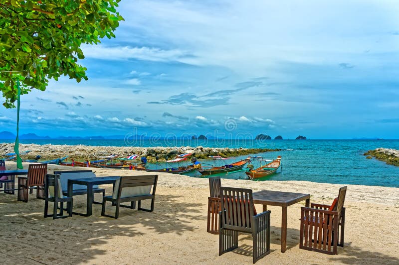 Шлюпки на береге Таиланда