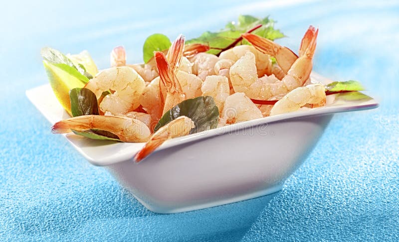 Шар очень вкусных зажаренных кабелей креветки или креветки стоковое изображение