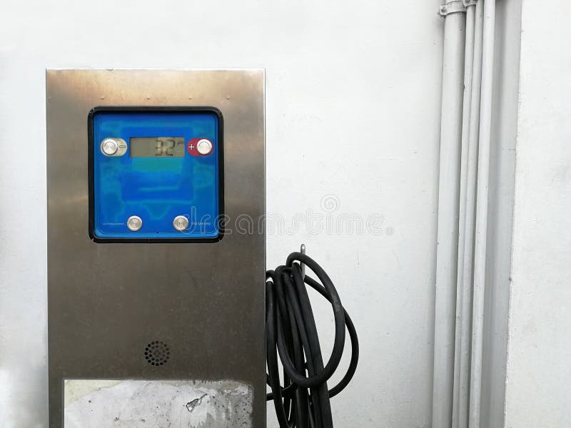 Шланг насоса воздушного давления и резиновый Inflator стоковое изображение