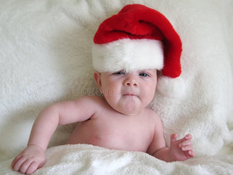 шлем santa младенца стоковые фото шлем santa младенца стоковые фото