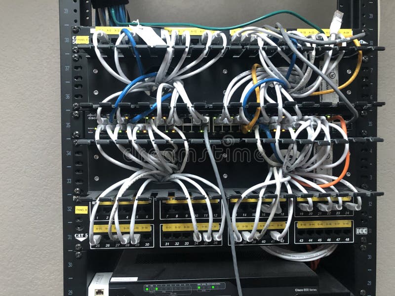 электропроводка и кабели стоковые изображения rf