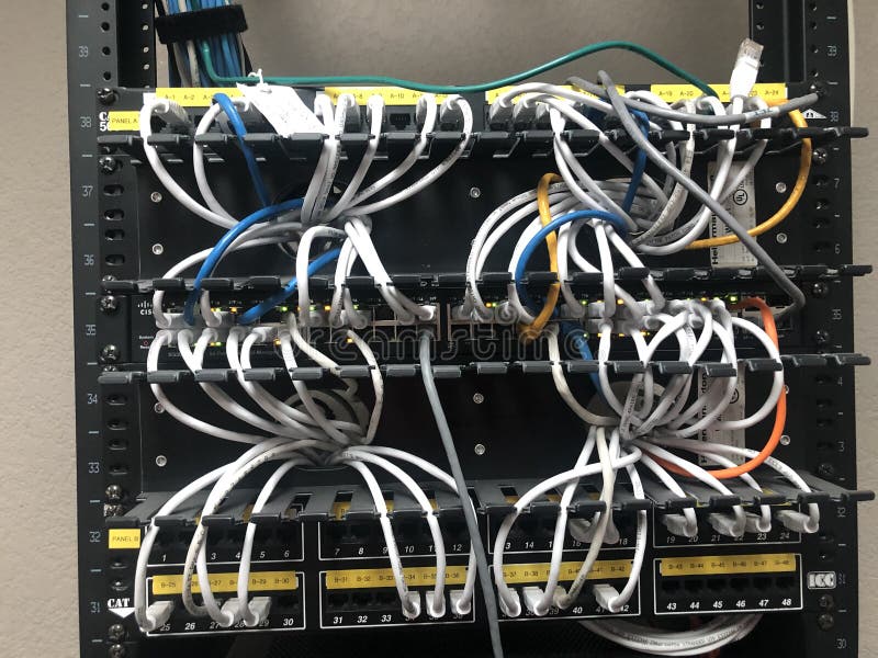 электропроводка и кабели стоковое изображение rf