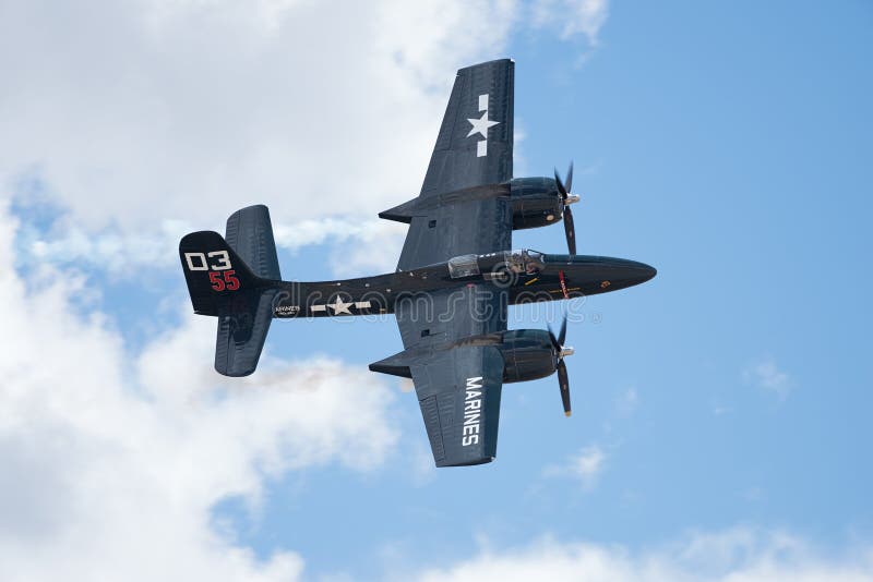 Эстакада Grumman F7F-3P Tigercat стоковое фото rf Эстакада Grumman F7F-3P Tigercat стоковое фото rf
