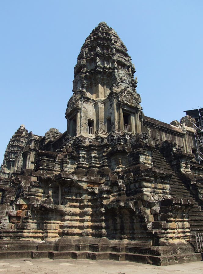 Юго-восточная башня мистического виска Angkor Wat стоковое фото rf Юго-восточная башня мистического виска Angkor Wat стоковое фото rf
