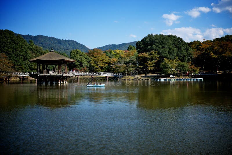 Японское pavillion в nara Японии стоковые изображения