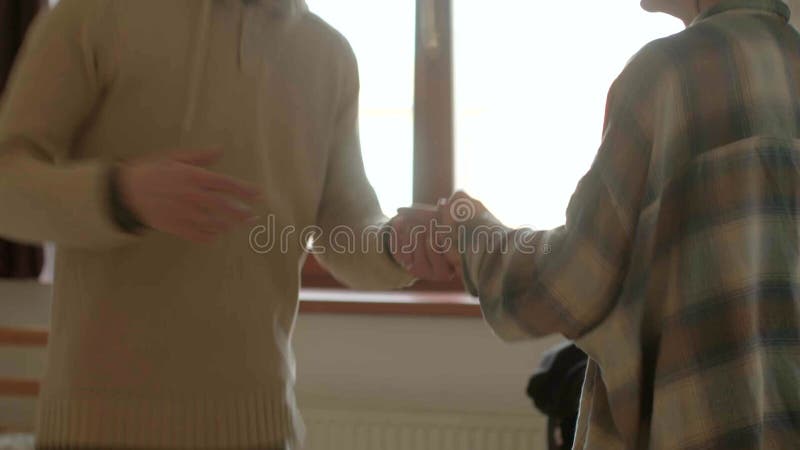 一段亲热的亲信视频 股票录像