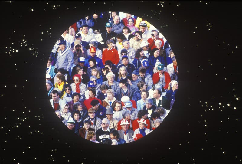 人人群圈子的在星背景 免版税图库摄影 人人群圈子的在星背景 免版税图库摄影