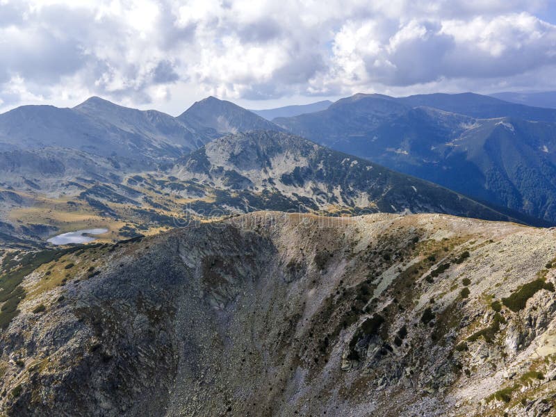 从空中看保加利亚的臭湖里拉山 库存照片