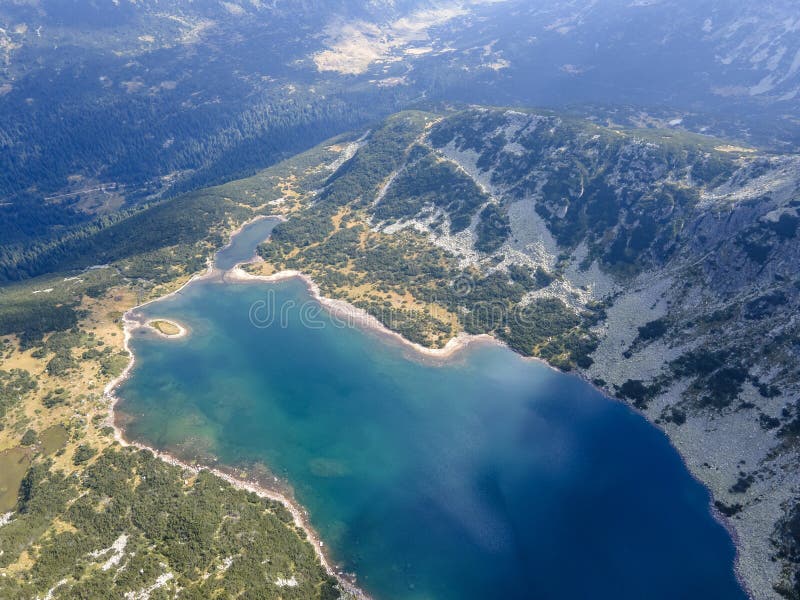 从空中看保加利亚的臭湖里拉山 库存图片