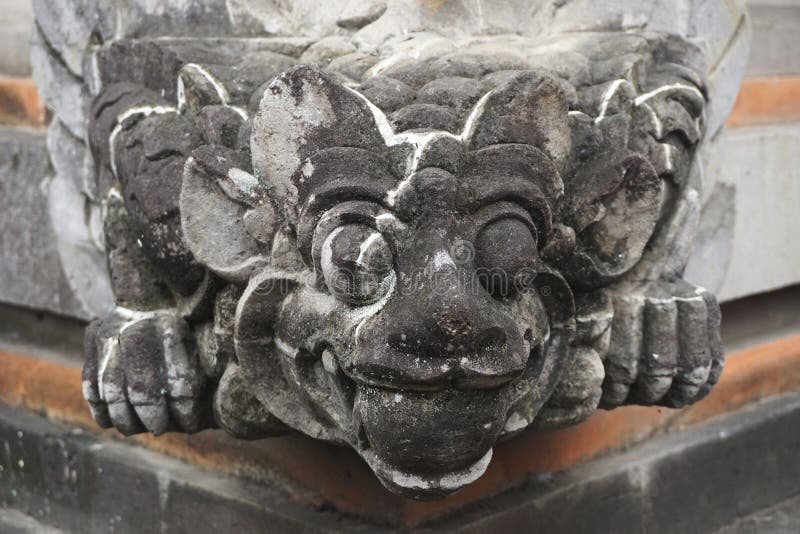 印尼巴厘岛印度教寺庙古石棺特写 库存图片 印尼巴厘岛印度教寺庙古石棺特写 库存图片