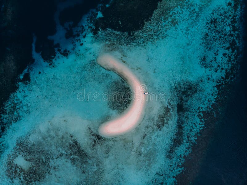 印尼弗洛雷斯海沙吧 免版税库存图片 印尼弗洛雷斯海沙吧 免版税库存图片