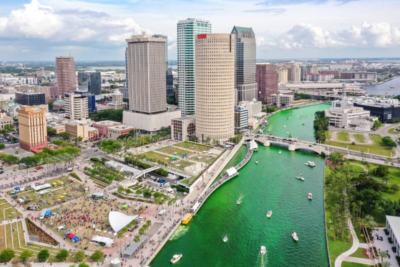Each year, the City of Tampa dyes the Hillsborough River green to celebrate St. Patrick`s Day. People from all over come to Downtown Tampa and Curtis Hixon Park to have food and drinks, and listent to live music while enjoying the green river. Saint Patrick`s Day, or the Feast of Saint Patrick Irish La Fheile Padraig, the Day of the Festival of Patrick, is a cultural and religious celebration held on 17 March. Each year, the City of Tampa dyes the Hillsborough River green to celebrate St. Patrick`s Day. People from all over come to Downtown Tampa and Curtis Hixon Park to have food and drinks, and listent to live music while enjoying the green river. Saint Patrick`s Day, or the Feast of Saint Patrick Irish La Fheile Padraig, the Day of the Festival of Patrick, is a cultural and religious celebration held on 17 March.