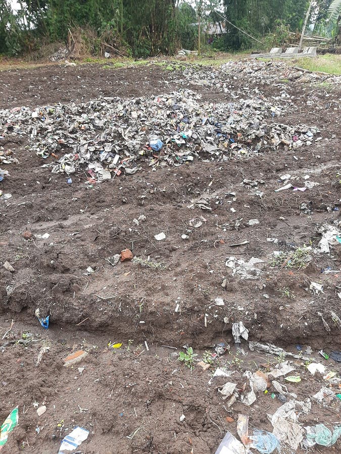 Plastic waste that has been around for years and is difficult for nature to decompose in farmers& x27; fields. Plastic waste that has been around for years and is difficult for nature to decompose in farmers& x27; fields