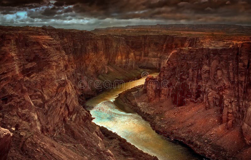 Beautiful Image of the beginning of the grand canyon at Lake Powell. Beautiful Image of the beginning of the grand canyon at Lake Powell