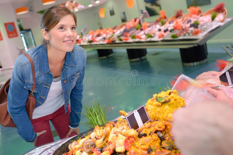 她点了准备餐 库存照片