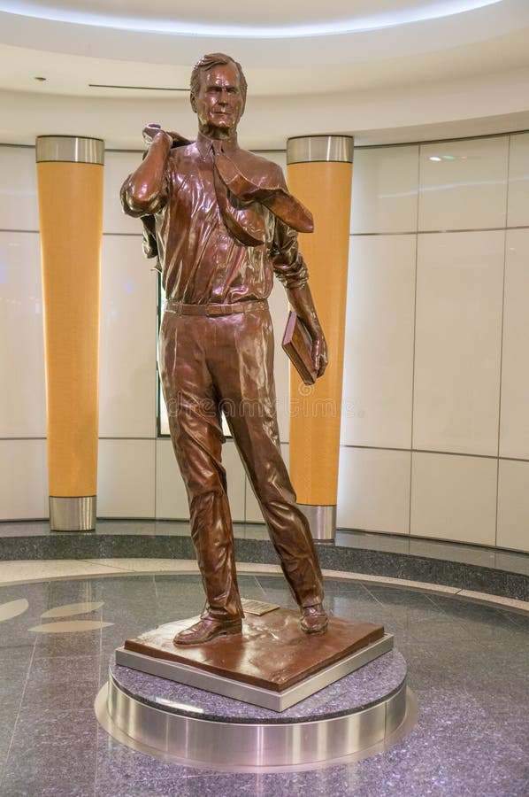 George H. W. Bush statue at Houston Airport. George Bush Intercontinental Airport, (IATA: IAH, ICAO: KIAH, FAA LID: IAH) is a Class B international airport in Houston, Texas serving the Greater Houston metropolitan area, the fifth-largest metropolitan area in the United States. George H. W. Bush statue at Houston Airport. George Bush Intercontinental Airport, (IATA: IAH, ICAO: KIAH, FAA LID: IAH) is a Class B international airport in Houston, Texas serving the Greater Houston metropolitan area, the fifth-largest metropolitan area in the United States.