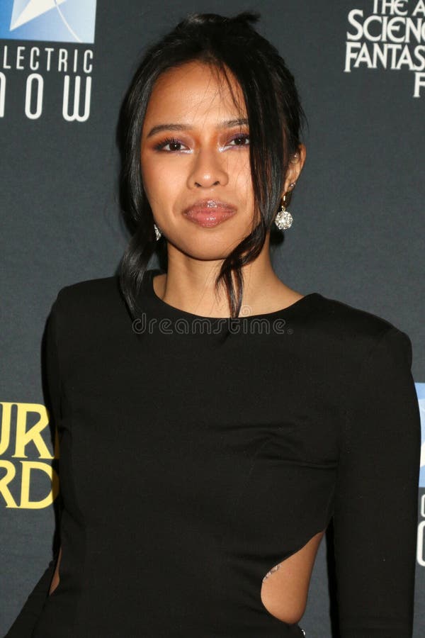 LOS ANGELES - FEB 4:  Daphne Le at the 2024 Saturn Awards at the Burbank Convention Center on February 4, 2024 in Burbank, CA. LOS ANGELES - FEB 4:  Daphne Le at the 2024 Saturn Awards at the Burbank Convention Center on February 4, 2024 in Burbank, CA