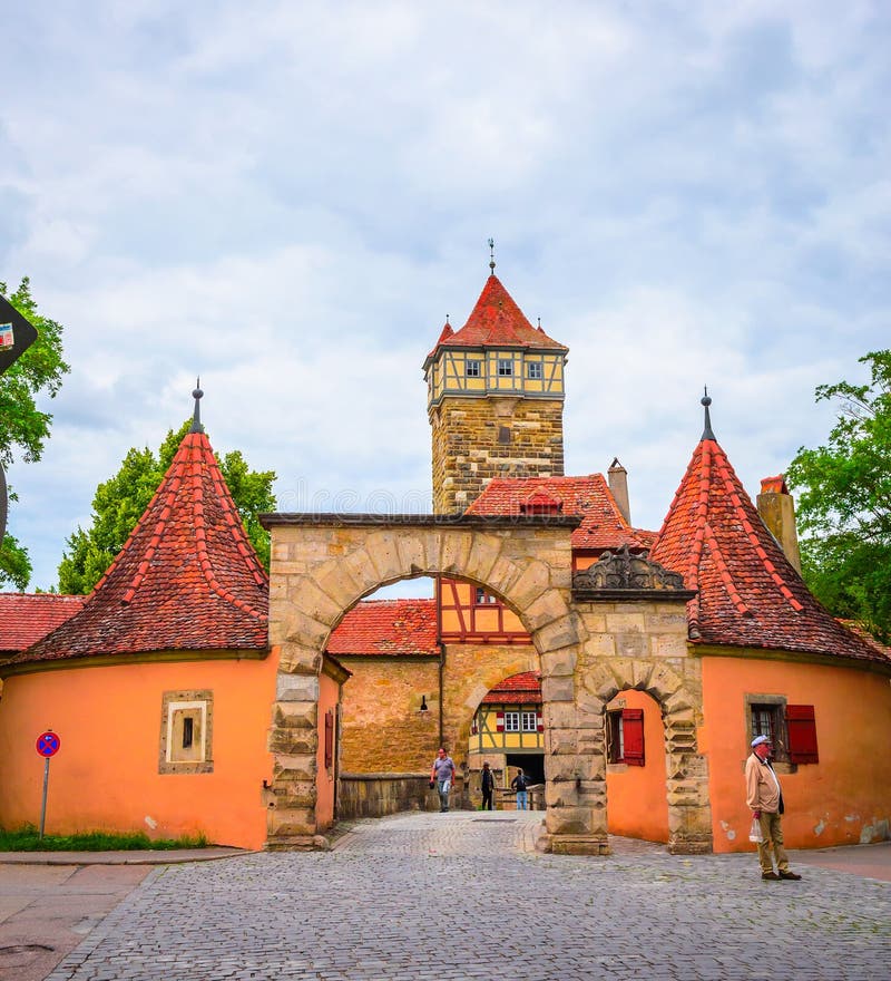 德国巴伐利亚州Rothenburg Ob Der Tauber美丽的街道和传统的德国 德国巴伐利亚州Rothenburg Ob Der Tauber美丽的街道和传统的德国