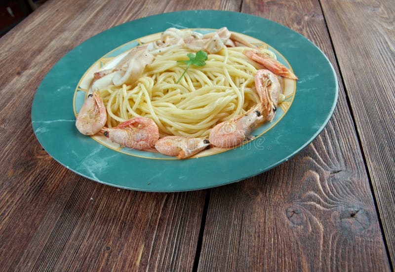 意粉ai frutti di mare 库存图片