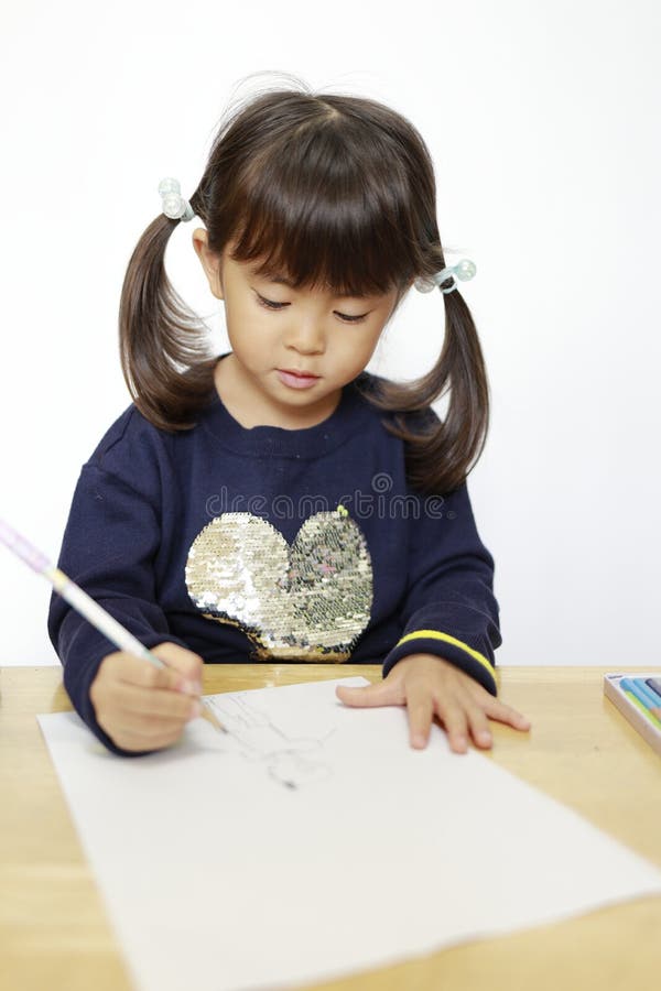 日本女孩画画 库存照片