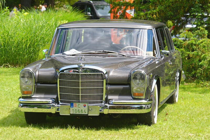 The Mercedes-Benz 600 (W100) is a line of ultra-luxury cars produced by Daimler-Benz from 1963 to 1981. The forerunner of the modern Maybach marque, the Grosser Mercedes ("Grand Mercedes") succeeded the Type 300d "Adenauer" as the company's flagship model. The Mercedes-Benz 600 (W100) is a line of ultra-luxury cars produced by Daimler-Benz from 1963 to 1981. The forerunner of the modern Maybach marque, the Grosser Mercedes ("Grand Mercedes") succeeded the Type 300d "Adenauer" as the company's flagship model.