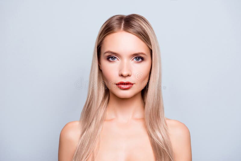概念的有自然秀丽 画象确信美丽迷人逗人喜爱可爱有吸引力的关闭她她的妇女 库存照片 概念的有自然秀丽 画象确信美丽迷人逗人喜爱可爱有吸引力的关闭她她的妇女 库存照片
