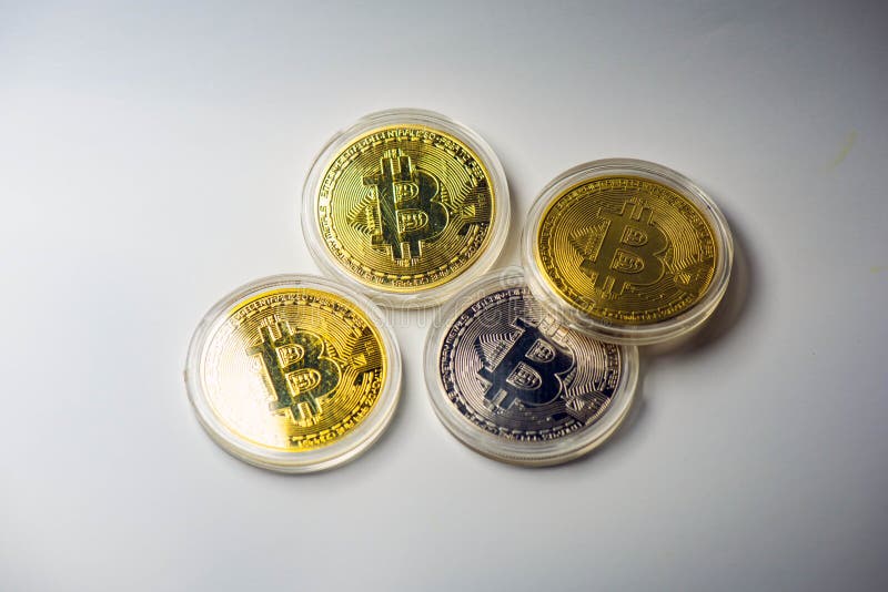 比特币自6月以来首次突破70000 库存照片