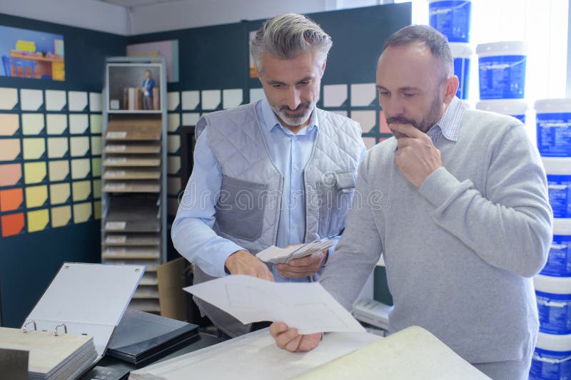 绘画翻新预算 免版税库存照片