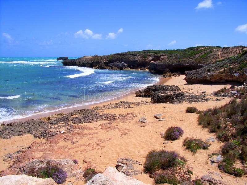 Photograph taken featuring dramatic coastline at Robe, South Australia. Photograph taken featuring dramatic coastline at Robe, South Australia.