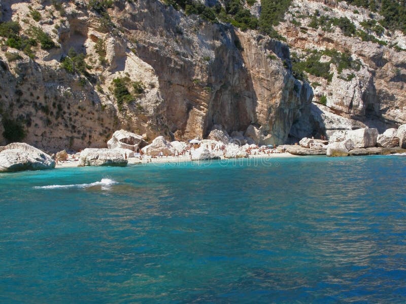海滩cala意大利mariolu撒丁岛