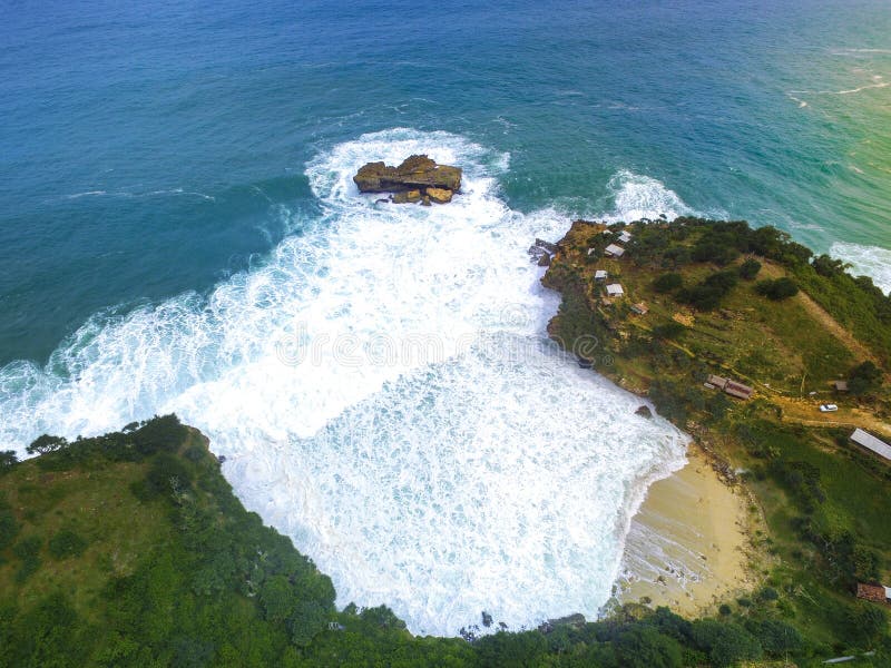 热带白沙滩海浪景观 库存图片 热带白沙滩海浪景观 库存图片