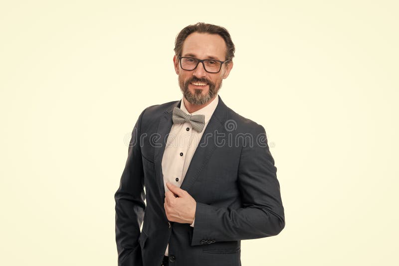 白色商人或主人时兴的成套装备 人有胡子的行家穿经典衣服服装 正式成套装备 ?? 免版税库存图片 白色商人或主人时兴的成套装备 人有胡子的行家穿经典衣服服装 正式成套装备 ?? 免版税库存图片