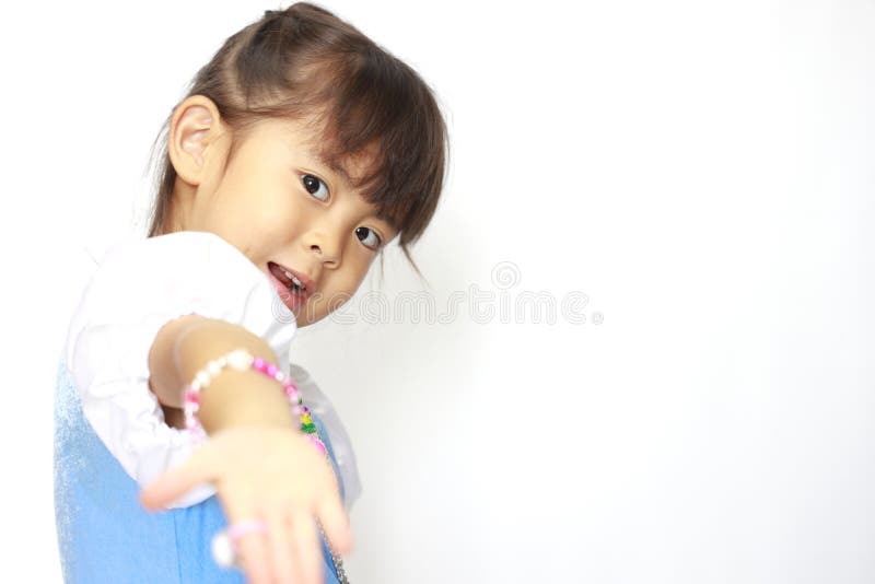 穿裙子的日本女孩 免版税库存照片