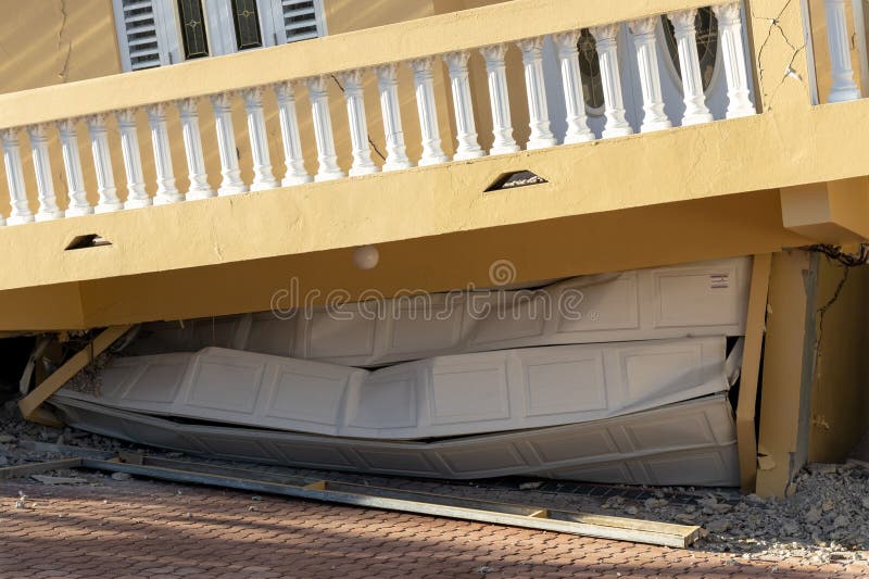 64级地震后建筑物废墟 库存图片
