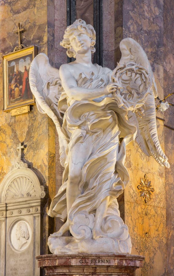 罗马-天使大理石象与thornsin教会Basilica Di Sant'安德里亚 罗马-天使大理石象与thornsin教会Basilica Di Sant'安德里亚