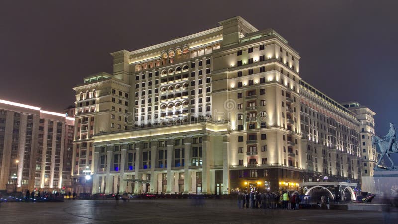 老旅馆Moskva的东部门面的看法