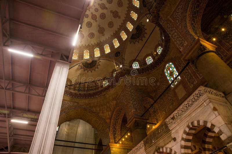 蓝色清真寺的内部,Sultanahmet Camii 伊斯坦布尔 火鸡 库存照片 蓝色清真寺的内部,Sultanahmet Camii 伊斯坦布尔 火鸡 库存照片