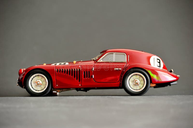 阿尔法・罗密欧8C 2900B #19 24H Frankreich, 1938年-左边外形 库存照片