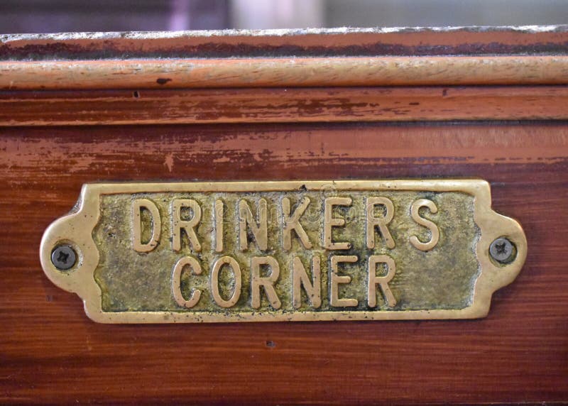 Drinkers Corner Bronze Plaque at a Pub in Ireland. Drinkers Corner Bronze Plaque at a Pub in Ireland