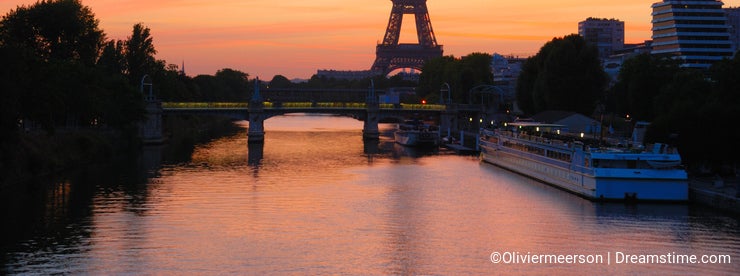 Eiffel tower sunrise, paris