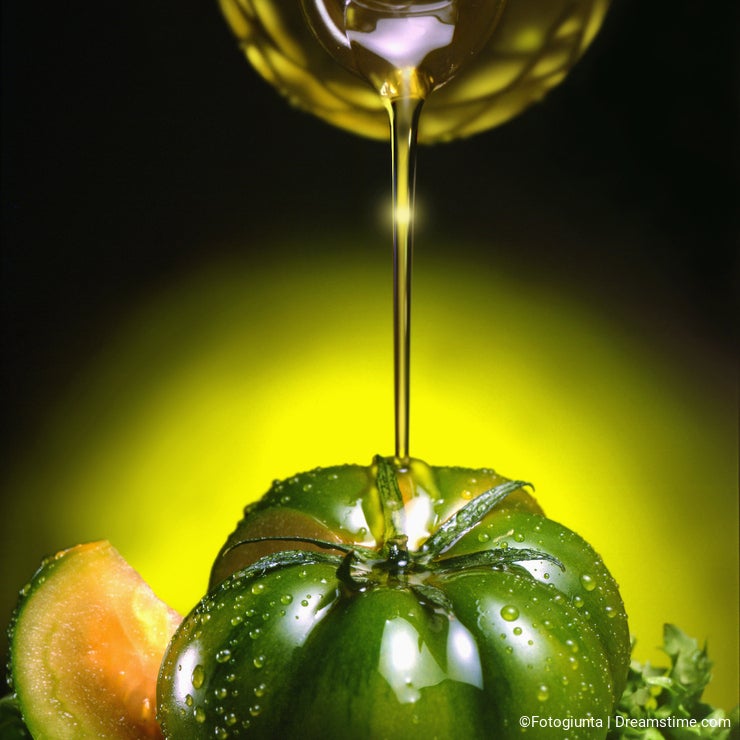 Olive Oil and tomato
