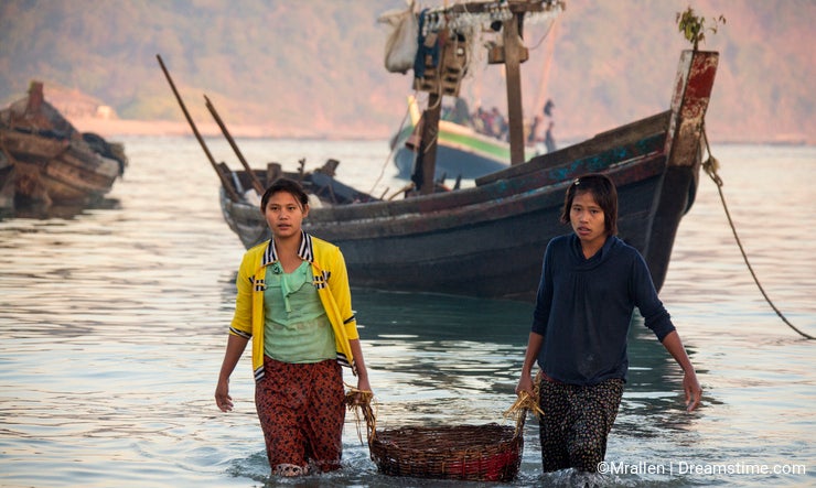 Fishing Village - Ngapali Beach - Myanmar (Burma)