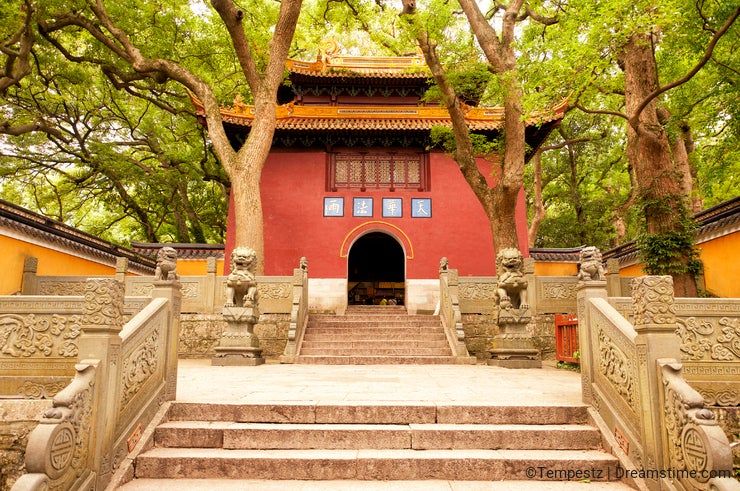 Fayu Temple Entrance